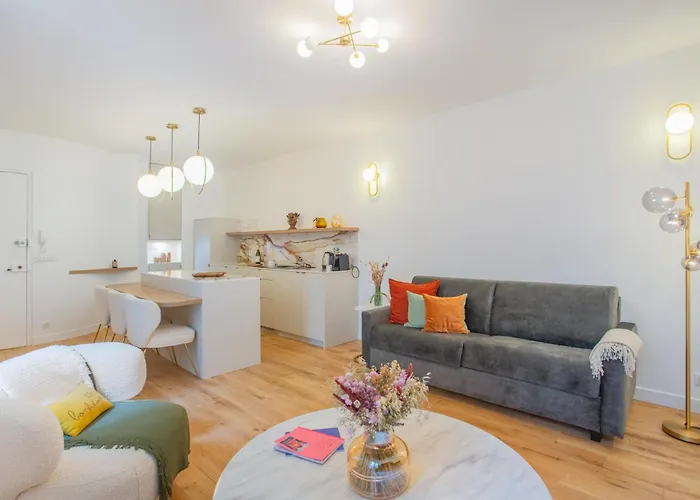 Montmartre Rochechouart - 1 Bed Sleeps 2 *