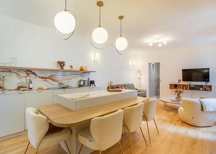 Apartamento Montmartre Rochechouart - 1 Bed Sleeps 2